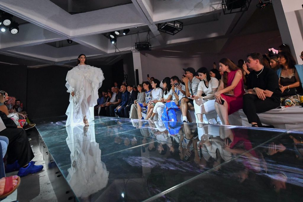 Yerevan Fashion Week 2026: программа, показы, Fashion Expo и главные события